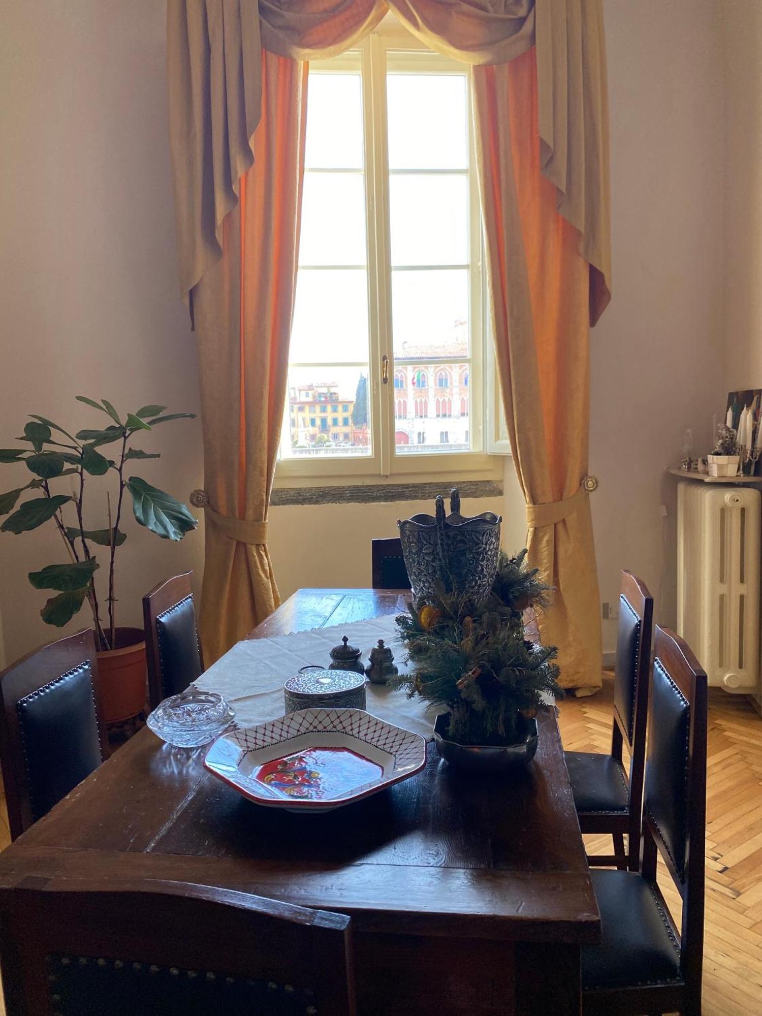 L'Antica Casa Sui Lungarni Di Pisa Hotell Exteriör bild